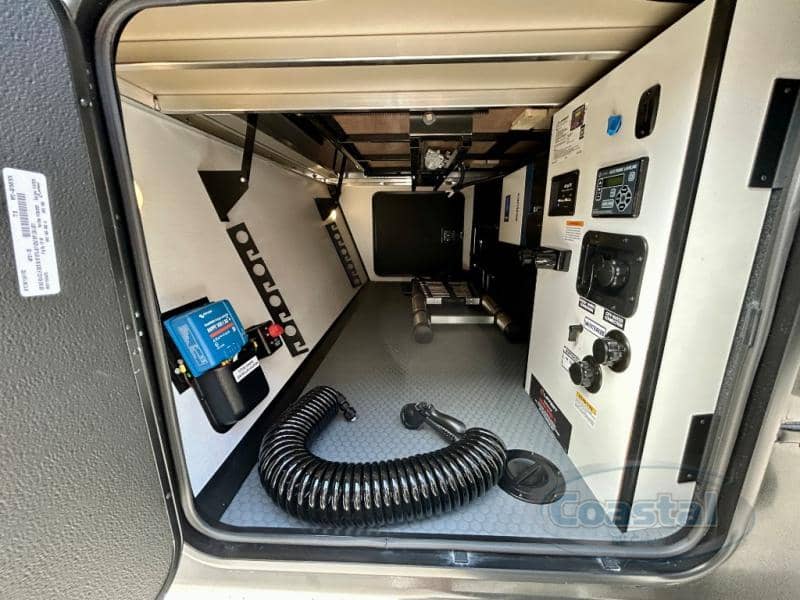 2026 Keystone RV 2026 Keystone RV Walkabout - thumbnail 30