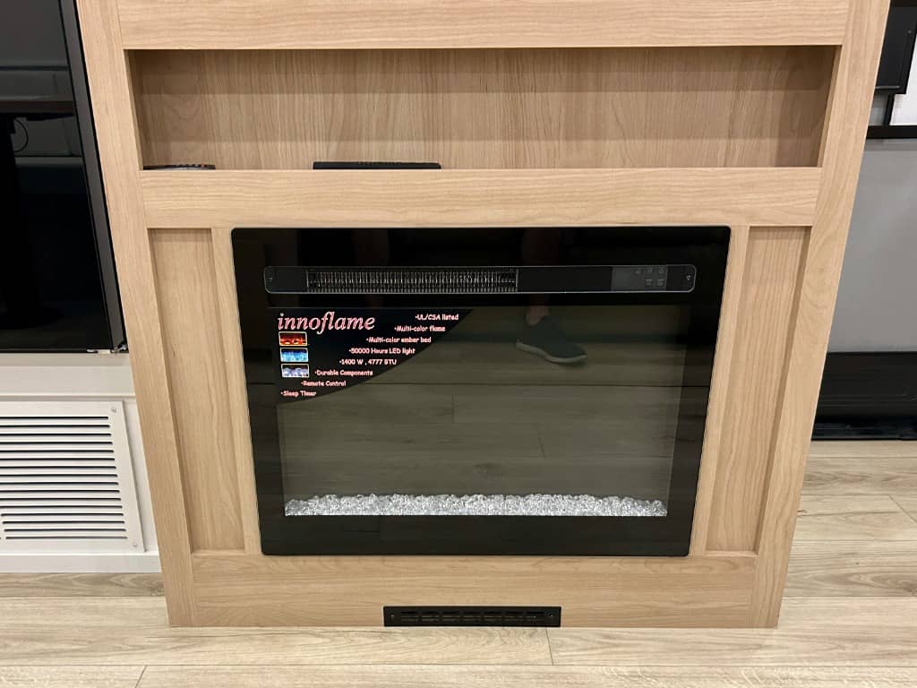 2026 Winnebago 2026 Winnebago Thrive - thumbnail 11