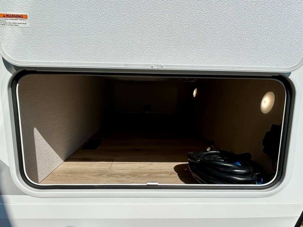 2026 Winnebago 2026 Winnebago Thrive - thumbnail 41