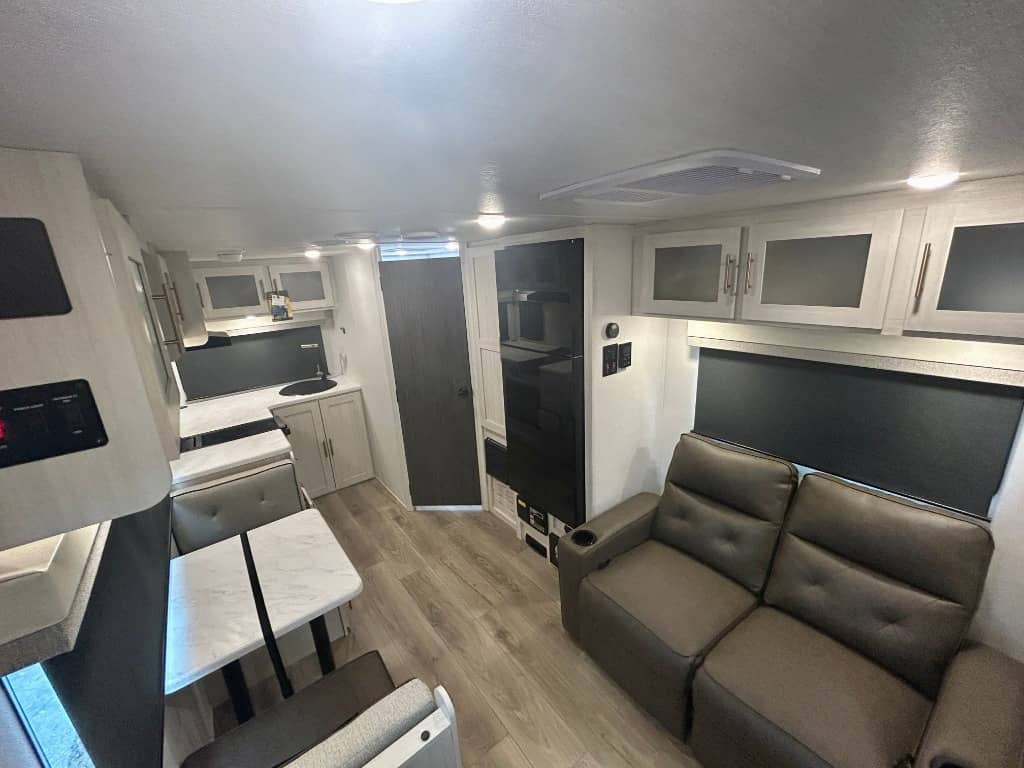 2026 Forest River 2026 Forest River R-Pod - thumbnail 3