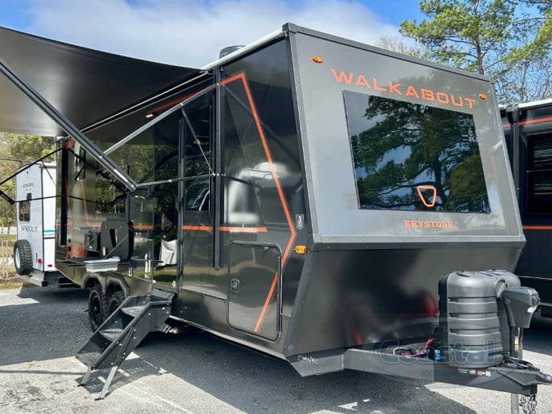 2026 Keystone RV 2026 Keystone RV Walkabout - thumbnail 1