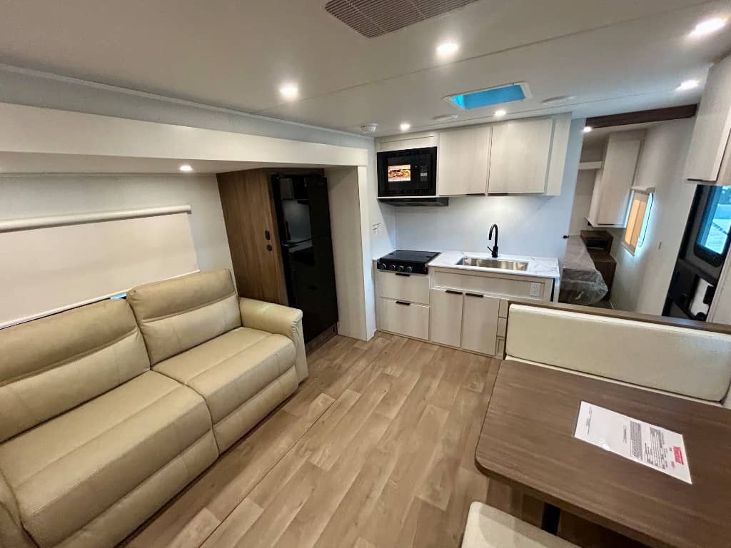 2026 Winnebago 2026 Winnebago Access - thumbnail 5