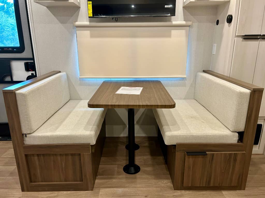 2026 Winnebago 2026 Winnebago Access - thumbnail 8