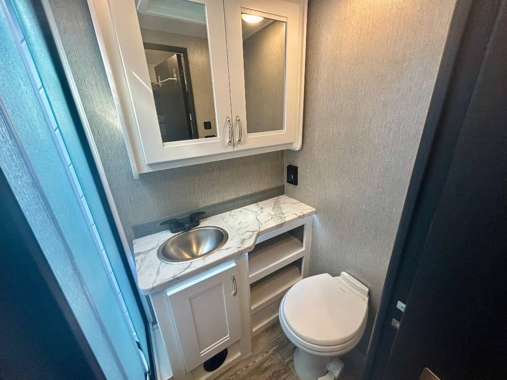 2023 Nexus RV 2023 Nexus RV Viper - thumbnail 22