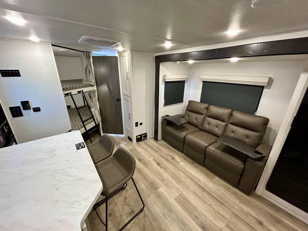 2026 Forest River 2026 Forest River Un-Mapped - thumbnail 5