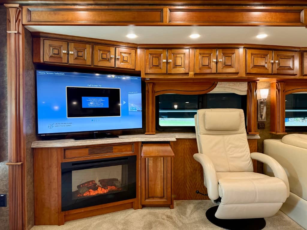 2014 Tiffin 2014 Tiffin Allegro Bus - thumbnail 9