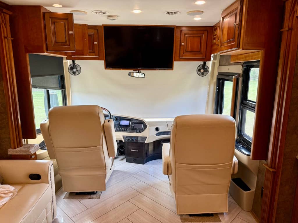2014 Tiffin 2014 Tiffin Allegro Bus - thumbnail 31