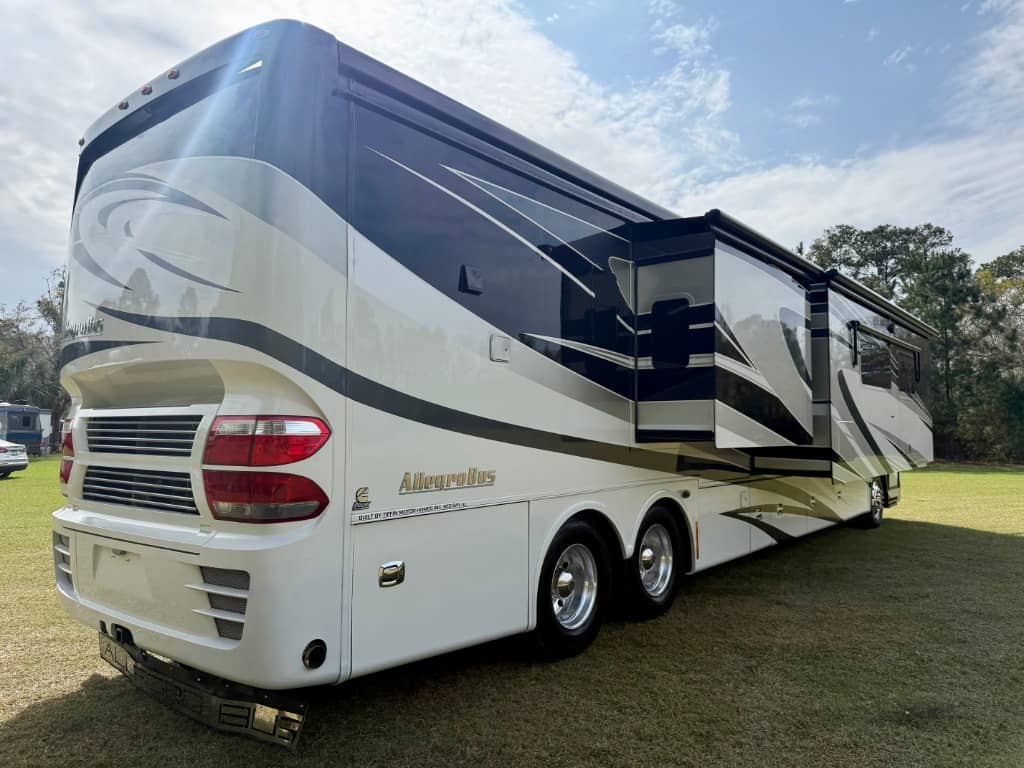 2014 Tiffin 2014 Tiffin Allegro Bus - thumbnail 62