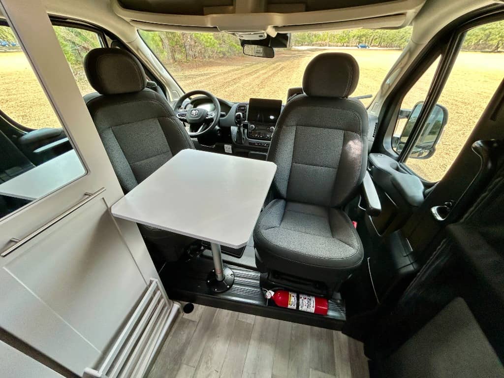 2025 Roadtrek 2025 Roadtrek Play - thumbnail 24