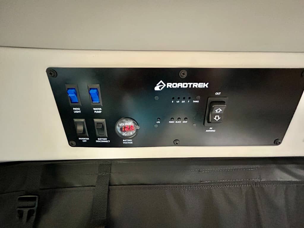 2025 Roadtrek 2025 Roadtrek Play - thumbnail 34