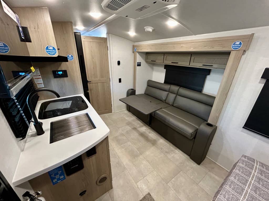 2026 Forest River 2026 Forest River Flagstaff E-Pro - thumbnail 3