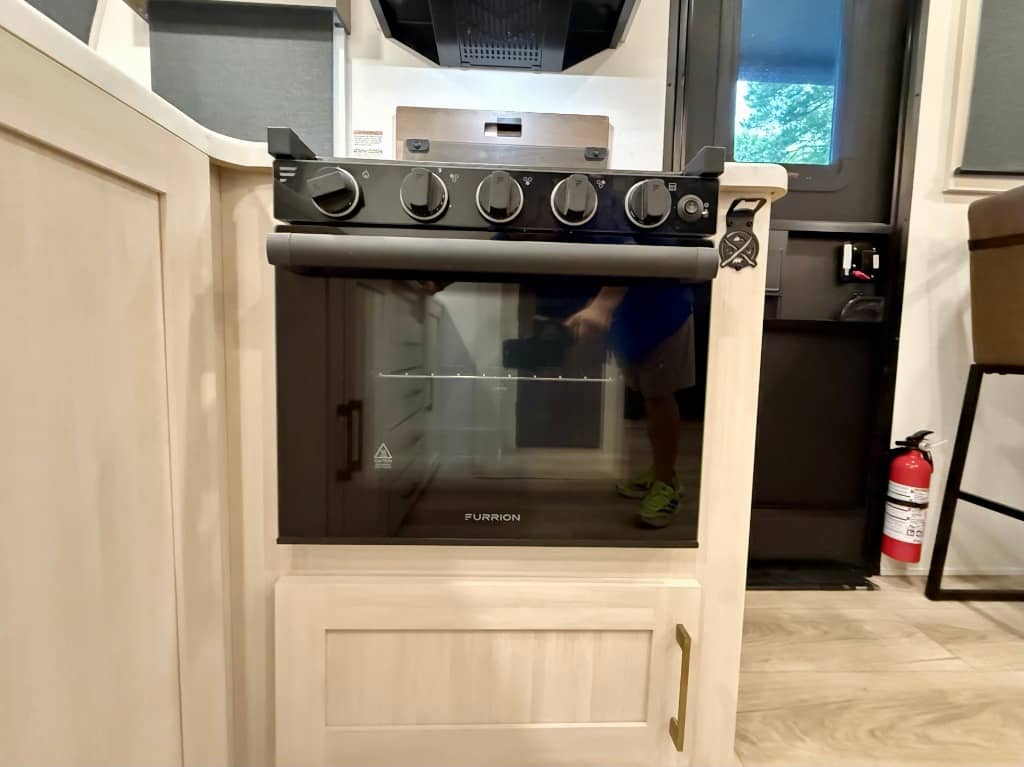 2026 Forest River 2026 Forest River Grand Surveyor - thumbnail 19