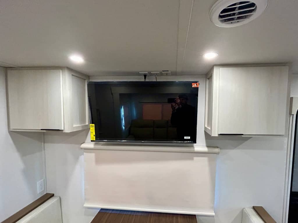 2026 Winnebago 2026 Winnebago Access - thumbnail 10