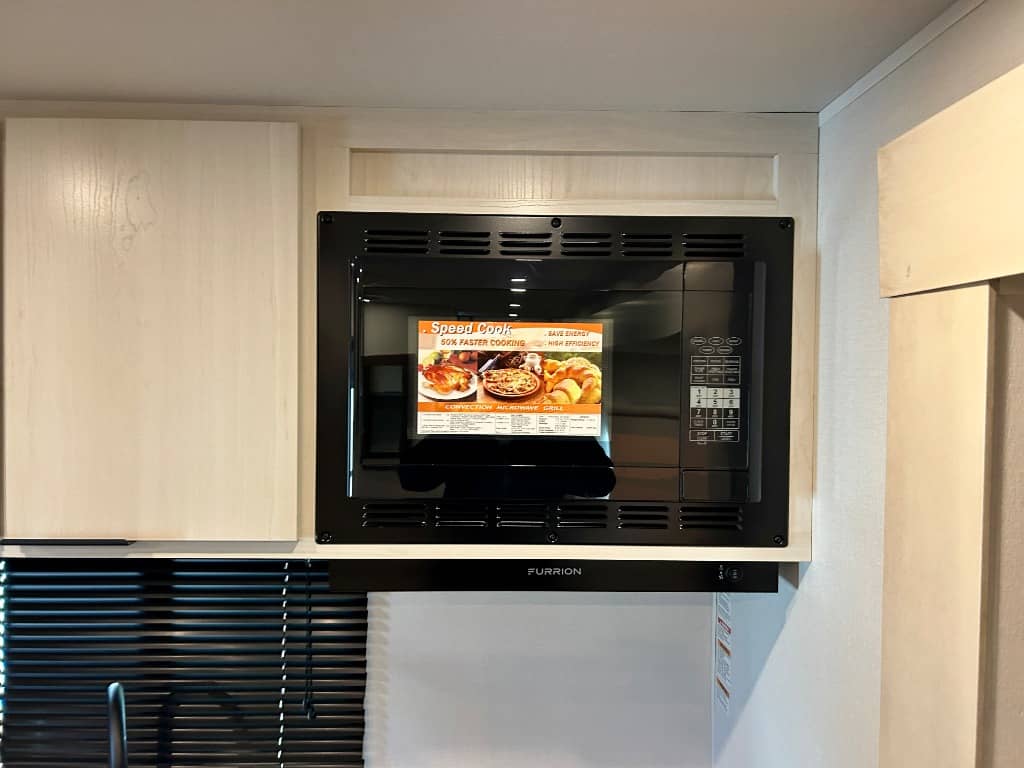 2026 Winnebago 2026 Winnebago Access - thumbnail 14