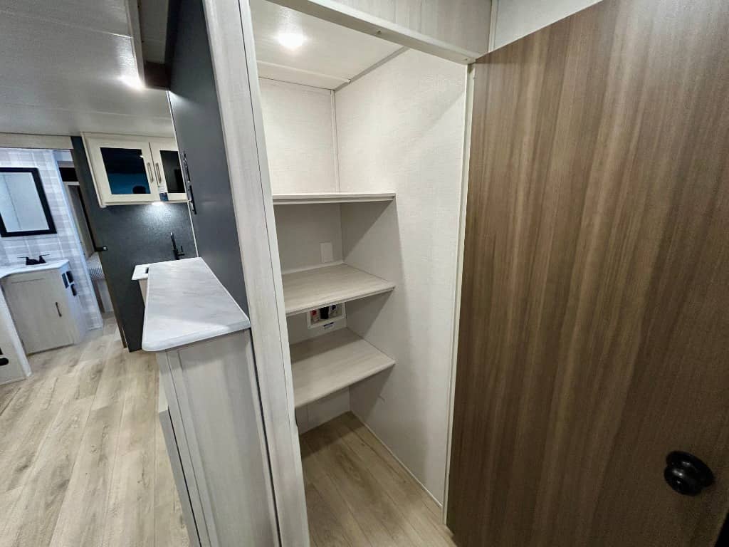 2026 Forest River 2026 Forest River Surveyor Camp Series - thumbnail 20