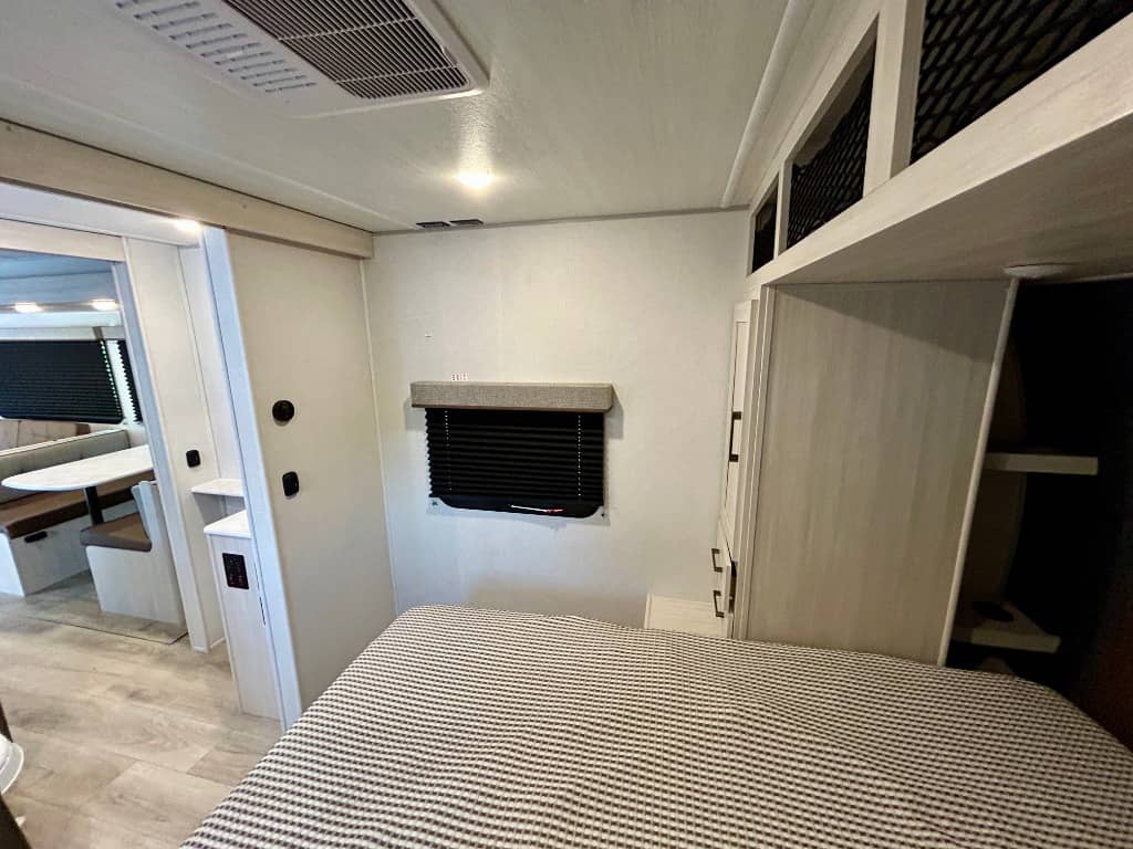 2026 Forest River 2026 Forest River Surveyor Camp Series - thumbnail 27