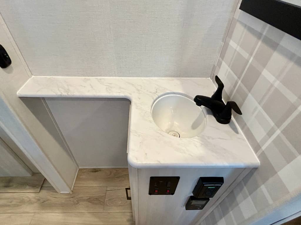 2026 Forest River 2026 Forest River Surveyor Camp Series - thumbnail 29