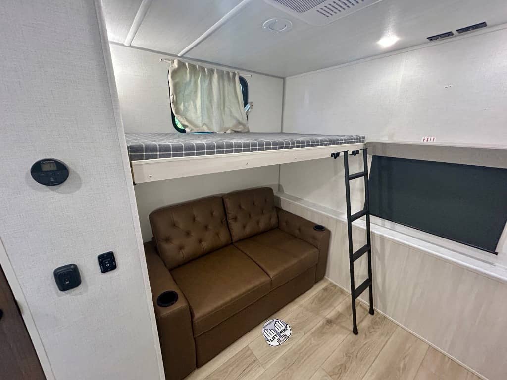 2026 Forest River 2026 Forest River Surveyor Legend - thumbnail 22