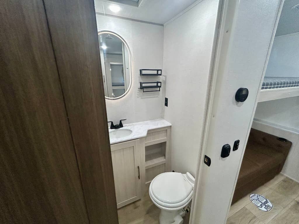 2026 Forest River 2026 Forest River Surveyor Legend - thumbnail 24