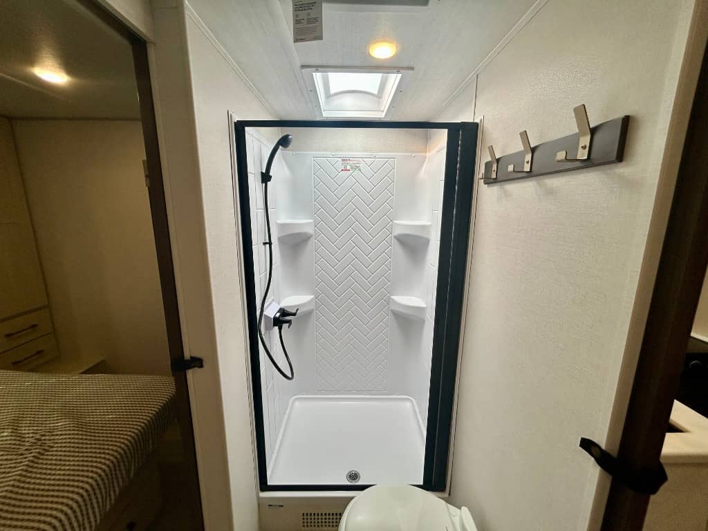 2026 Forest River 2026 Forest River Surveyor Legend - thumbnail 34