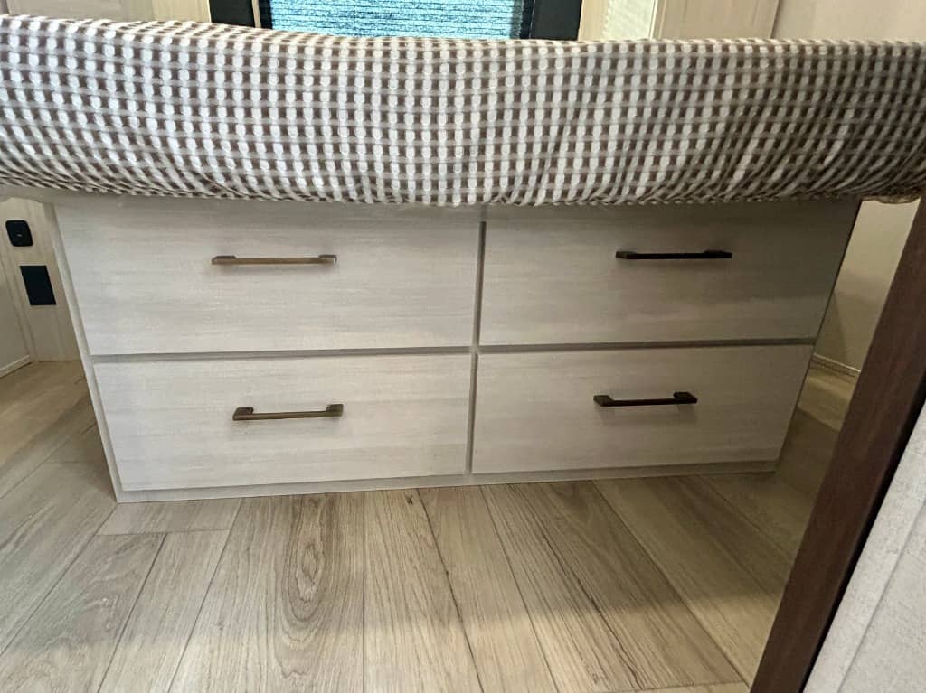 2026 Forest River 2026 Forest River Surveyor Legend - thumbnail 40