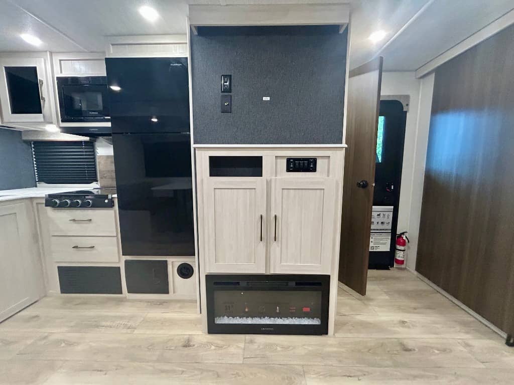 2026 Forest River 2026 Forest River Surveyor Camp Series - thumbnail 10