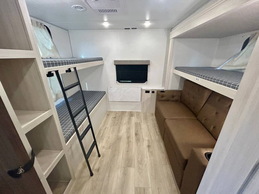 2026 Forest River 2026 Forest River Surveyor Camp Series - thumbnail 23