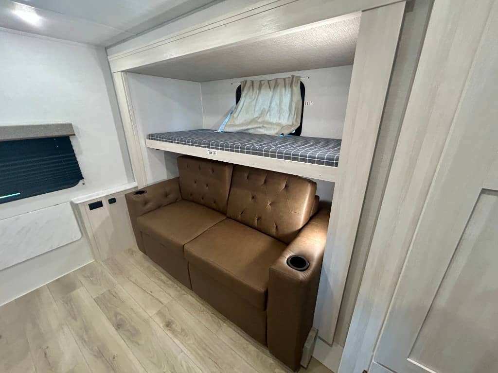 2026 Forest River 2026 Forest River Surveyor Camp Series - thumbnail 24