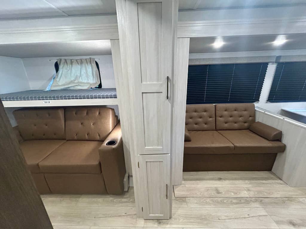 2026 Forest River 2026 Forest River Surveyor Camp Series - thumbnail 27