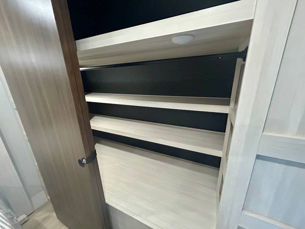 2026 Forest River 2026 Forest River Surveyor Camp Series - thumbnail 32