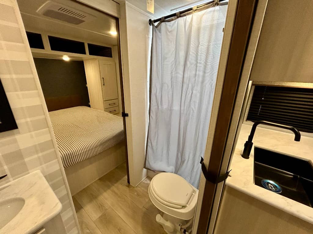 2026 Forest River 2026 Forest River Surveyor Camp Series - thumbnail 28