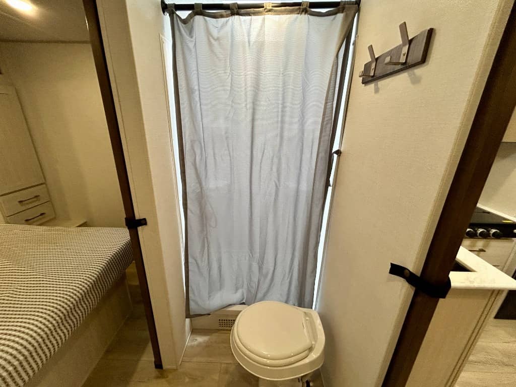 2026 Forest River 2026 Forest River Surveyor Camp Series - thumbnail 32