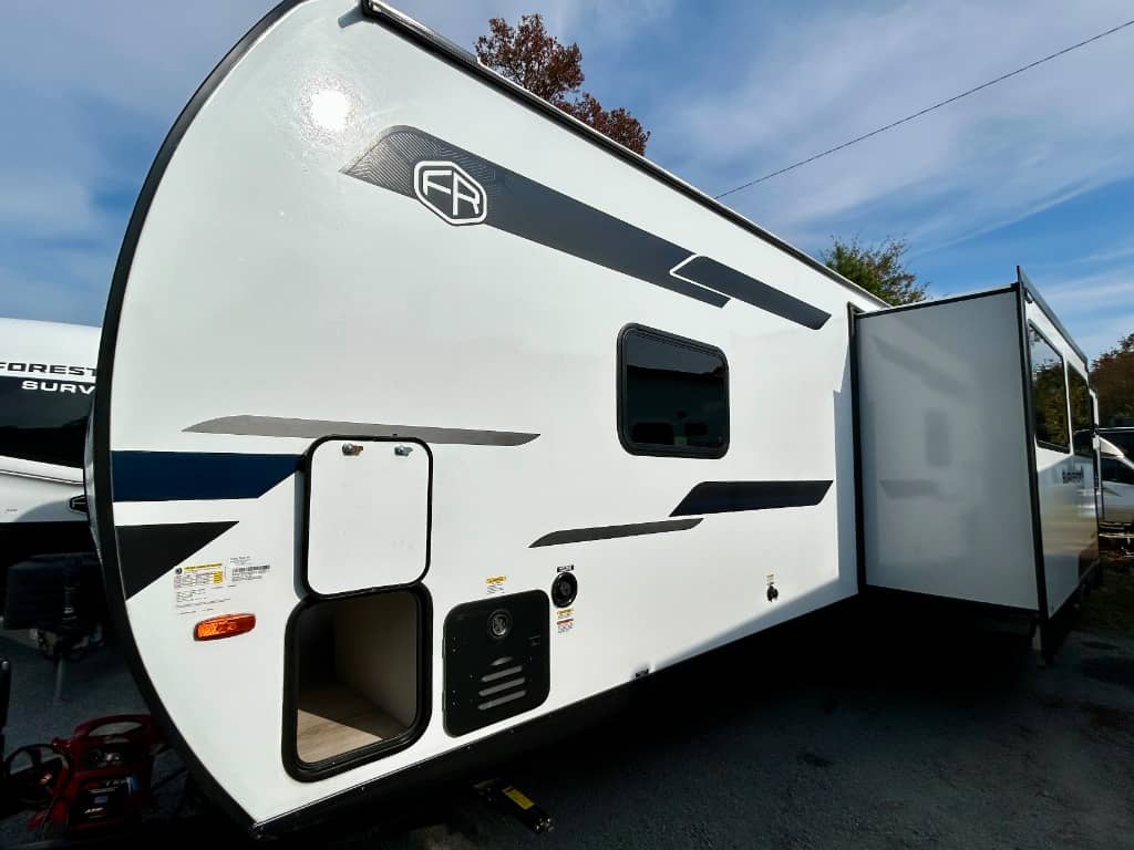 2026 Forest River 2026 Forest River Surveyor Camp Series - thumbnail 40