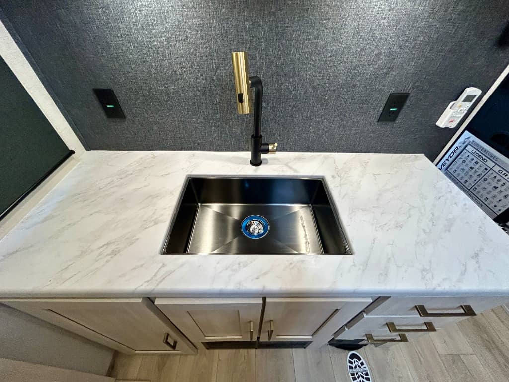 2026 Forest River 2026 Forest River Grand Surveyor - thumbnail 21