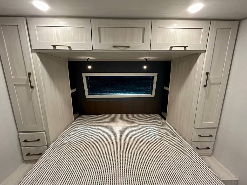 2026 Forest River 2026 Forest River Grand Surveyor - thumbnail 25