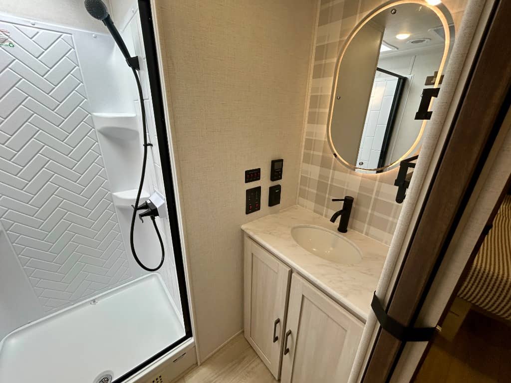 2026 Forest River 2026 Forest River Grand Surveyor - thumbnail 29