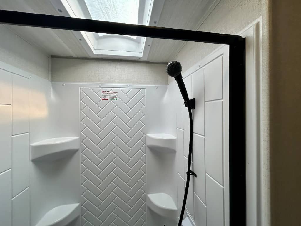 2026 Forest River 2026 Forest River Grand Surveyor - thumbnail 35