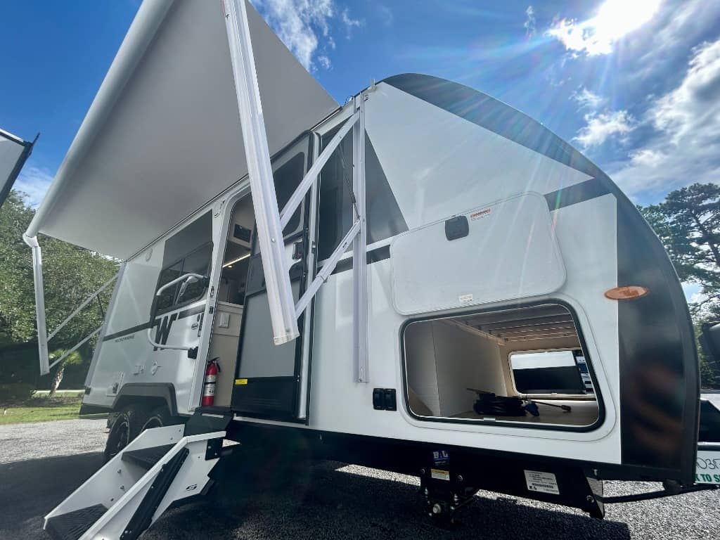 2026 Winnebago 2026 Winnebago Micro Minnie - thumbnail 27