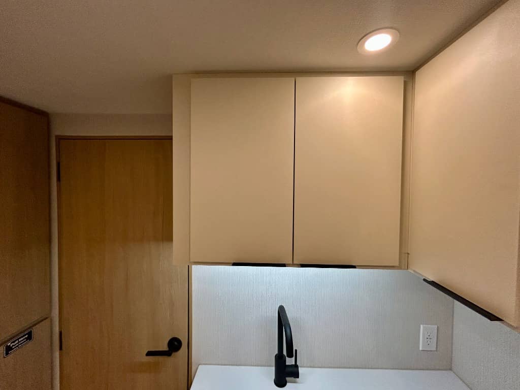 2026 Winnebago 2026 Winnebago Thrive - thumbnail 22