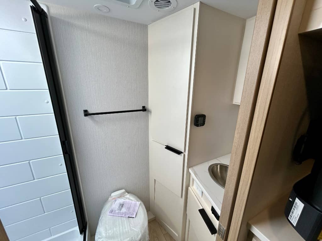 2026 Winnebago 2026 Winnebago Micro Minnie - thumbnail 24