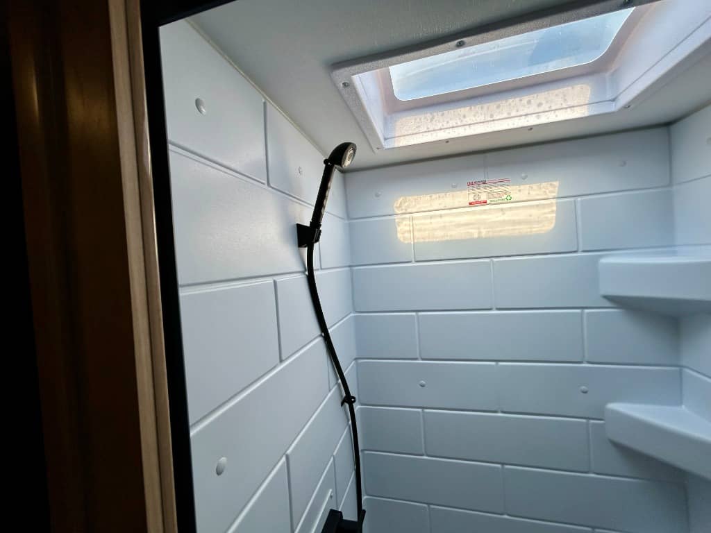 2026 Winnebago 2026 Winnebago Micro Minnie - thumbnail 25