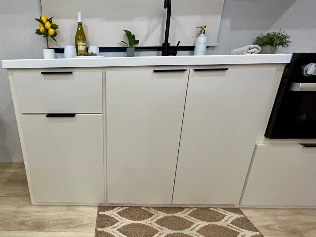 2026 Winnebago 2026 Winnebago Thrive - thumbnail 10