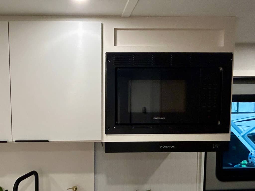 2026 Winnebago 2026 Winnebago Thrive - thumbnail 14