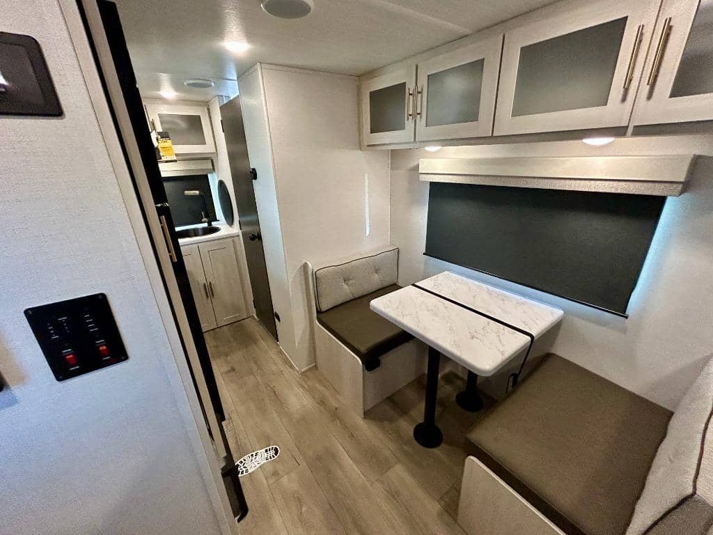 2026 Forest River 2026 Forest River R-Pod - thumbnail 3