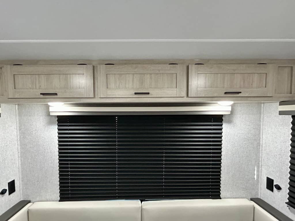 2026 East to West 2026 East to West Della Terra - thumbnail 24