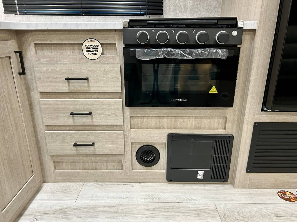 2026 East to West 2026 East to West Della Terra - thumbnail 15