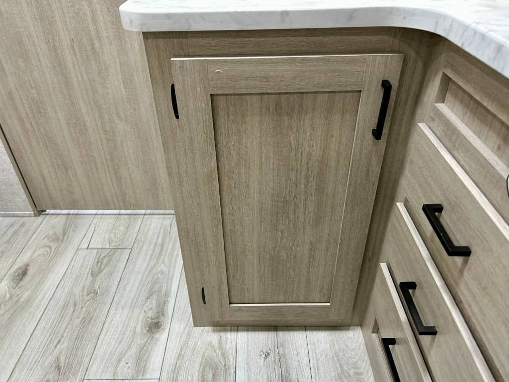 2026 East to West 2026 East to West Della Terra - thumbnail 18