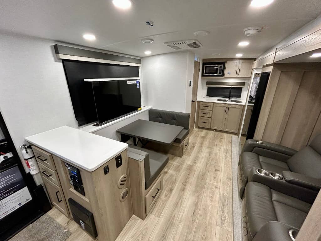 2026 Forest River 2026 Forest River Flagstaff Micro Lite - thumbnail 5