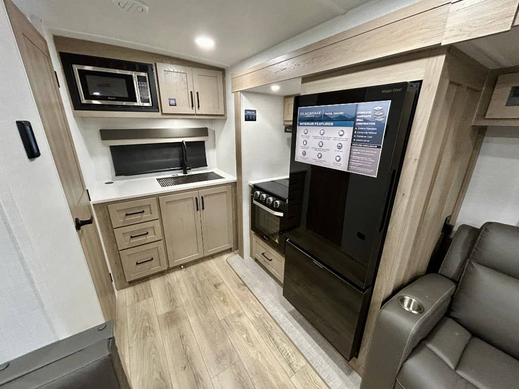 2026 Forest River 2026 Forest River Flagstaff Micro Lite - thumbnail 12