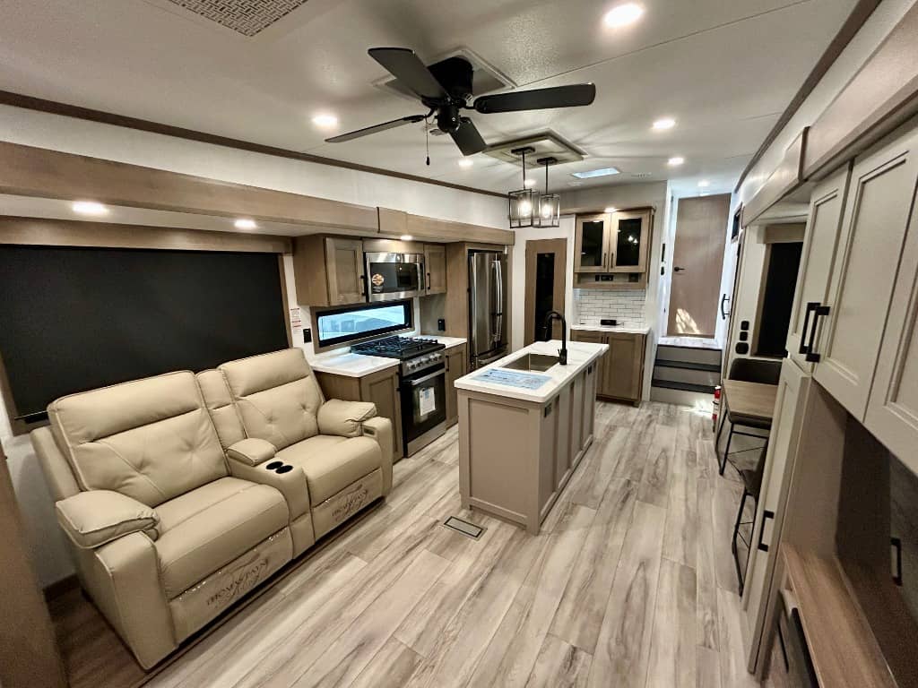 2026 KZ RV 2026 KZ RV Durango - thumbnail 4